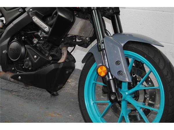 2023 Yamaha MT-125 GREY