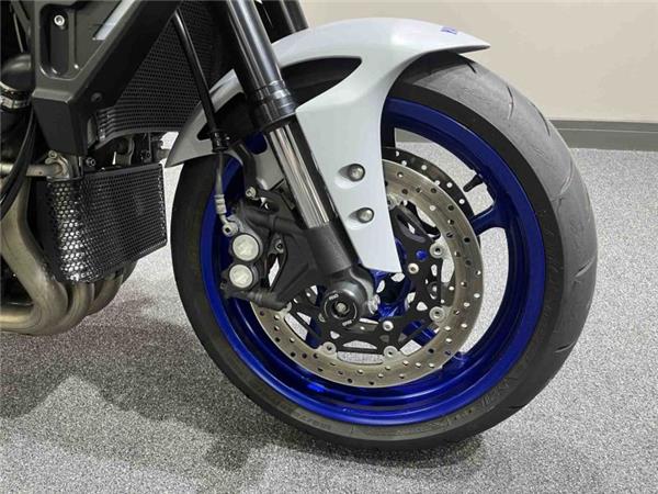 2020 Yamaha MT10 Blue