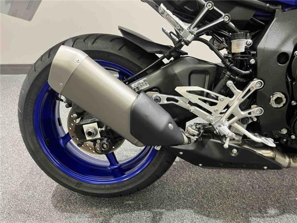 2020 Yamaha MT10 Blue