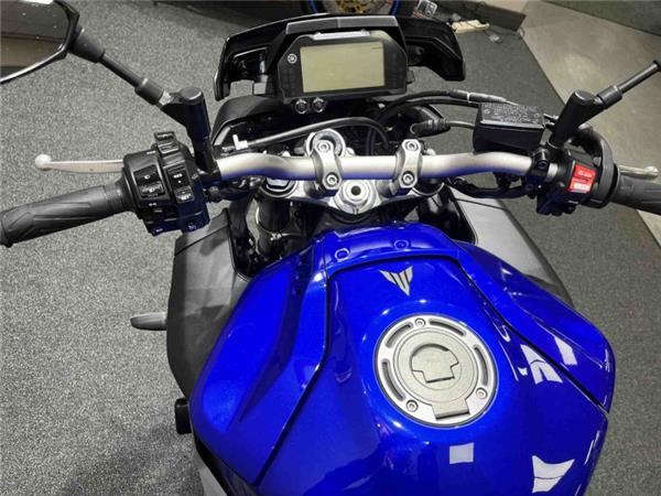 2020 Yamaha MT10 Blue