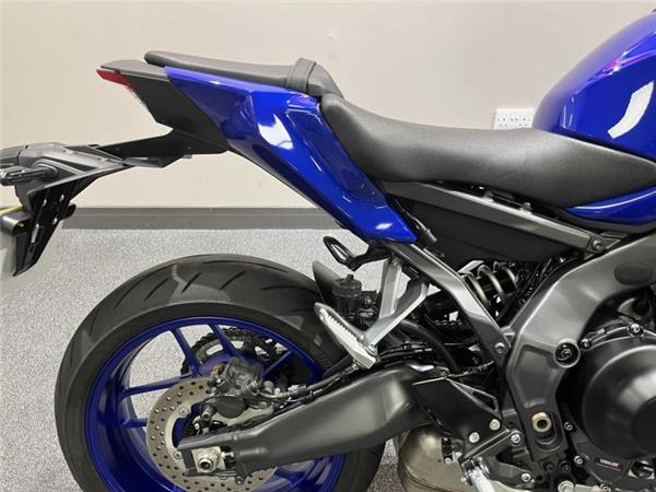2025 Yamaha MT09 Blue
