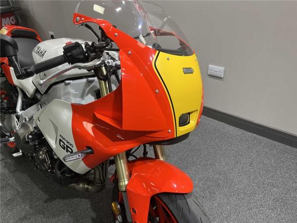 2024 Yamaha XSR900GP LEGEND RED