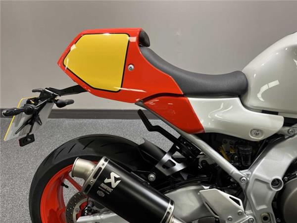 2024 Yamaha XSR900GP LEGEND RED
