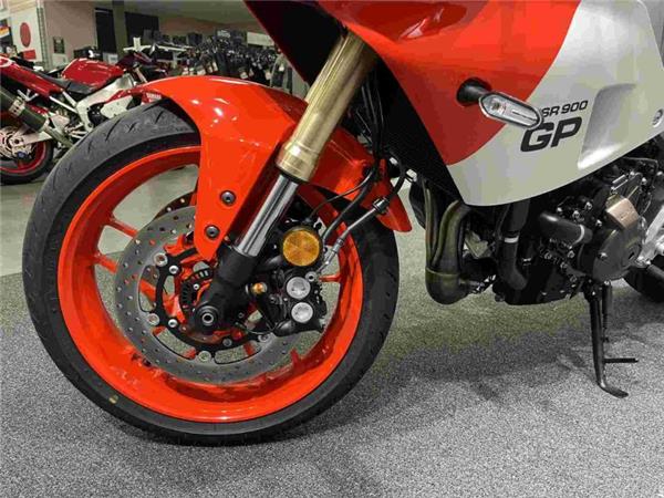 2024 Yamaha XSR900GP LEGEND RED