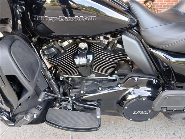 2021 HARLEY-DAVIDSON ROAD GLIDE