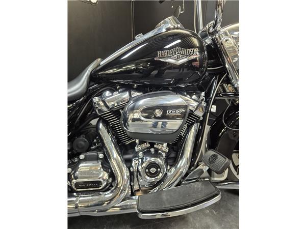 2019 HARLEY-DAVIDSON ROAD KING
