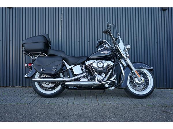 2011 harley-davidson FLSTC Softail Heritage Classic ABS