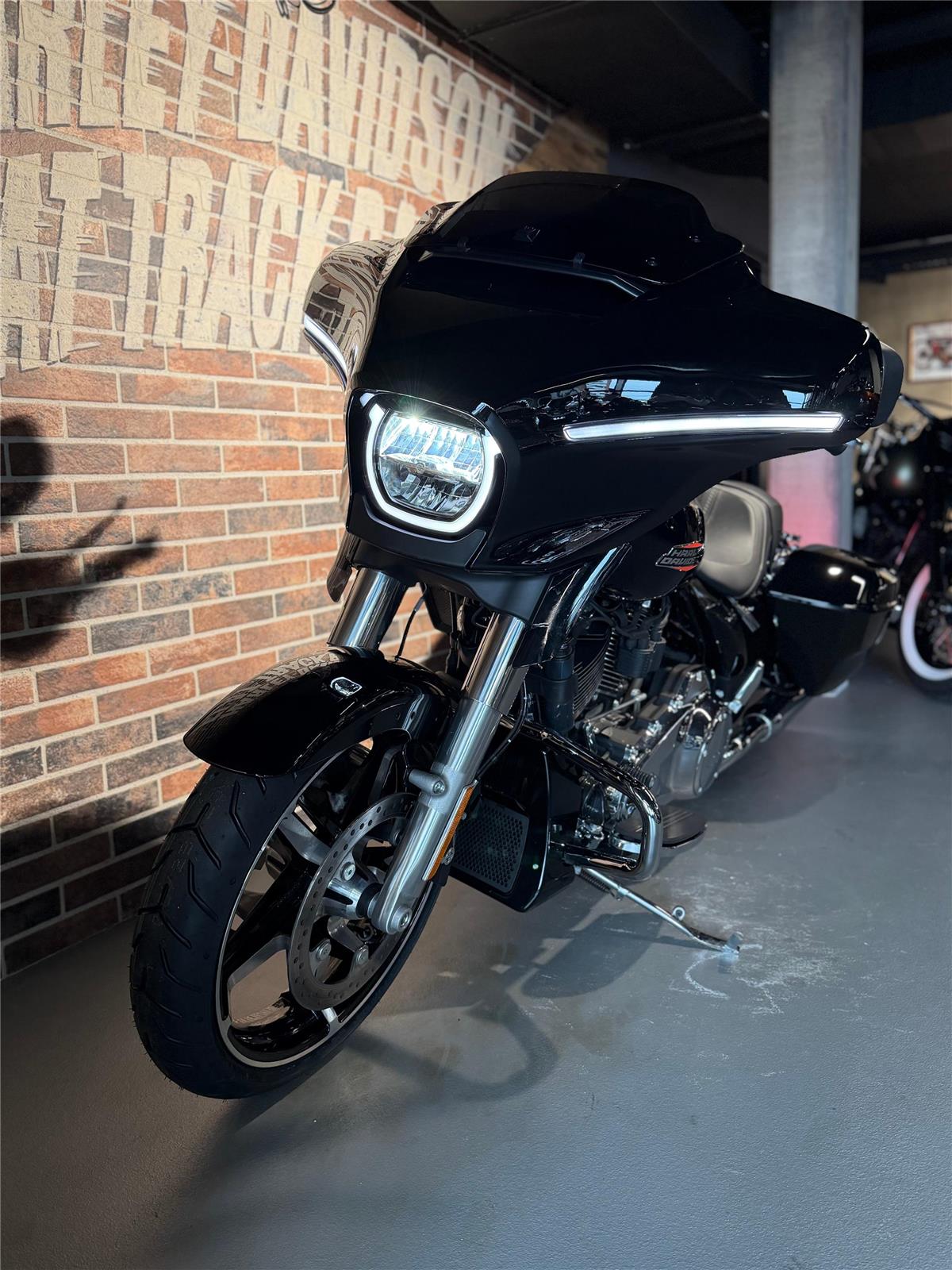 2024 harley-davidson FLHX Street Glide 117
