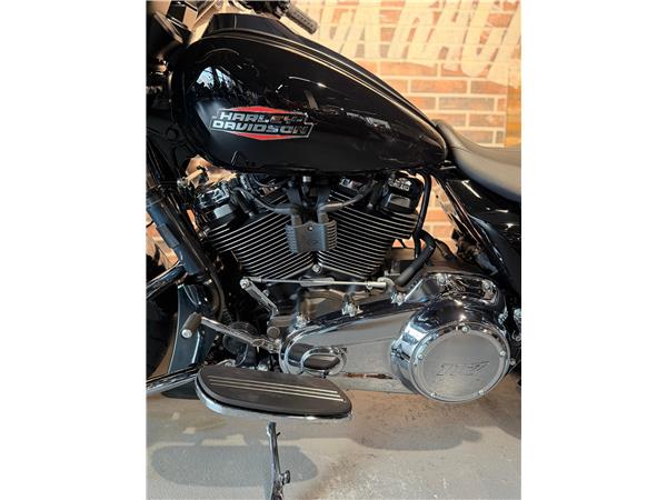 2024 harley-davidson FLHX Street Glide 117