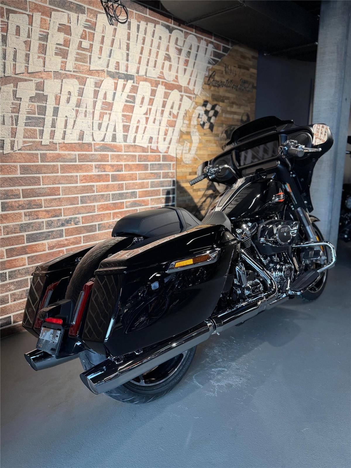 2024 harley-davidson FLHX Street Glide 117