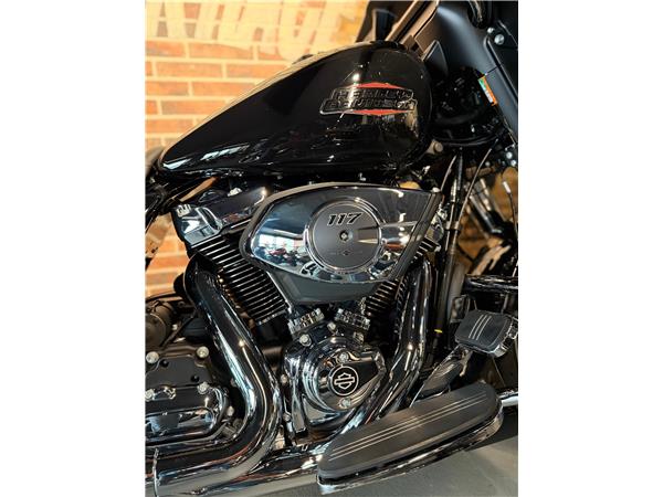 2024 harley-davidson FLHX Street Glide 117