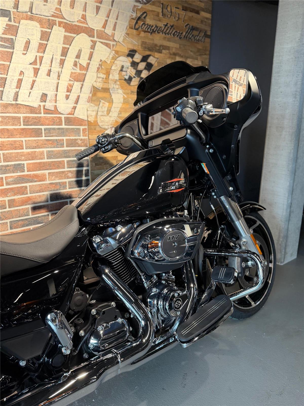 2024 harley-davidson FLHX Street Glide 117