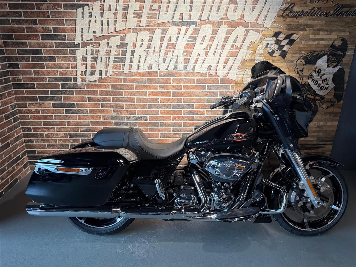2024 harley-davidson FLHX Street Glide 117