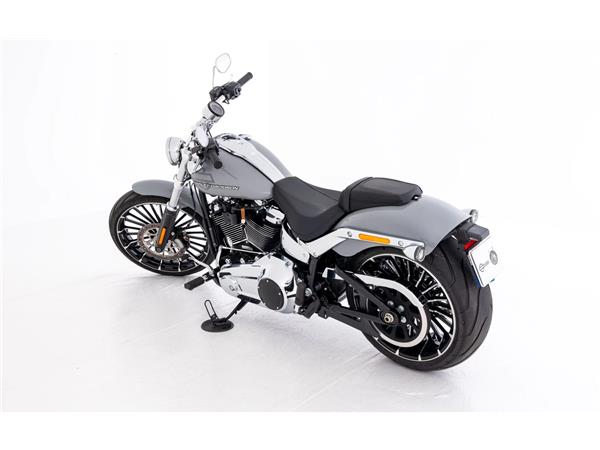 2025 harley-davidson FXBR Breakout 117