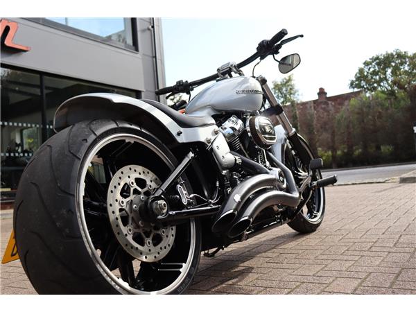 2020 HARLEY-DAVIDSON BREAKOUT 114