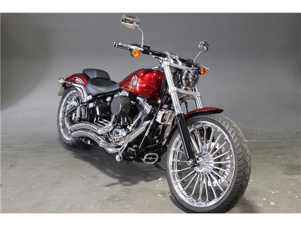 2017 HARLEY-DAVIDSON SOFTAIL FXSB BREAKOUT