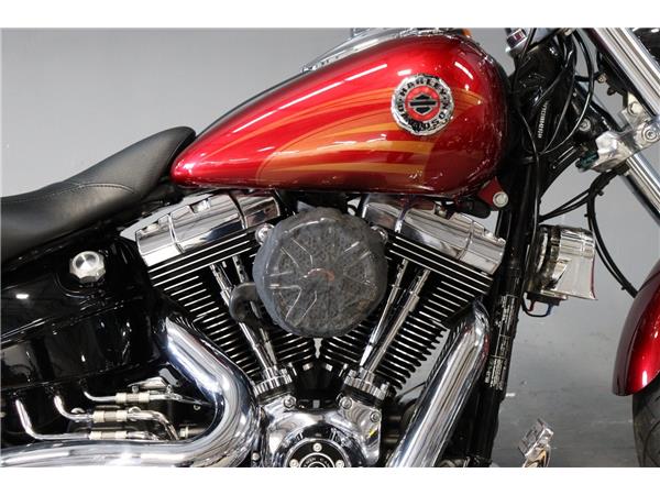 2017 HARLEY-DAVIDSON SOFTAIL FXSB BREAKOUT