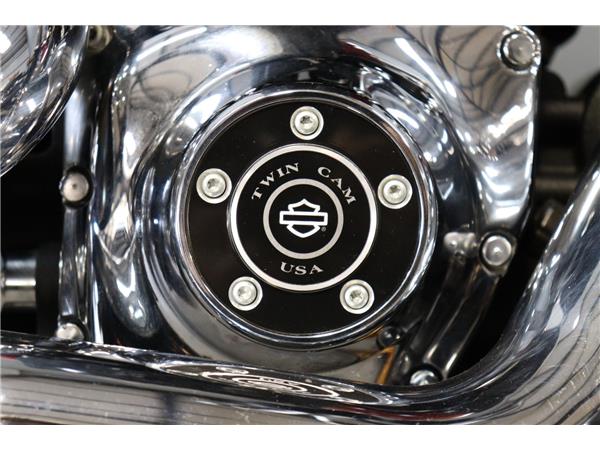 2017 HARLEY-DAVIDSON SOFTAIL FXSB BREAKOUT