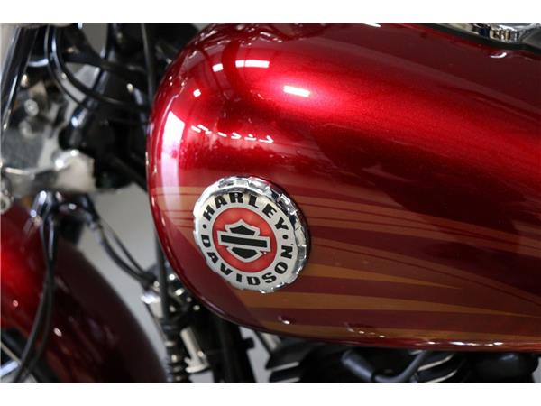 2017 HARLEY-DAVIDSON SOFTAIL FXSB BREAKOUT