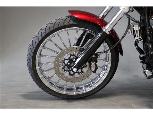 2017 HARLEY-DAVIDSON SOFTAIL FXSB BREAKOUT