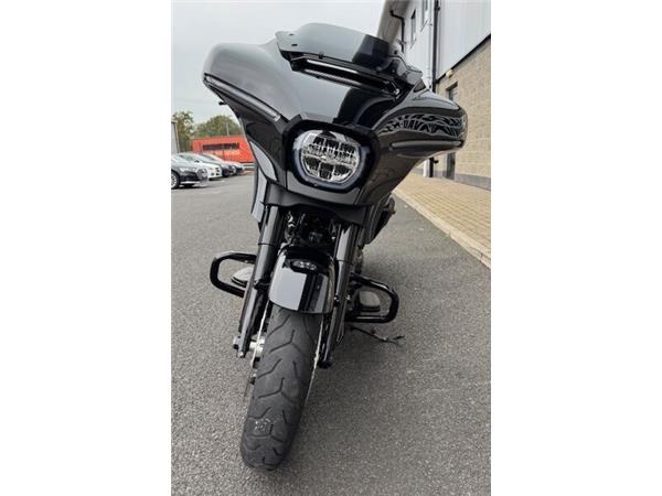 2025 Harley-Davidson Street Glide