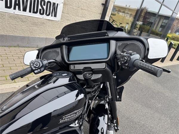 2025 Harley-Davidson Street Glide