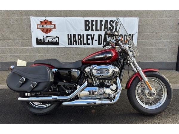 2012 Harley-Davidson 1200 Custom