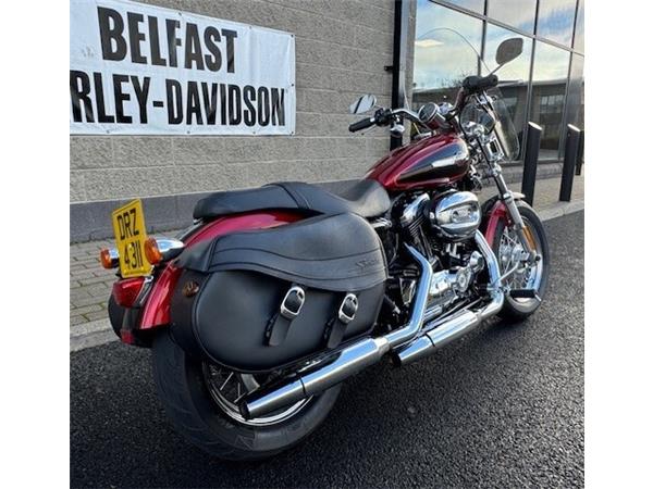 2012 Harley-Davidson 1200 Custom