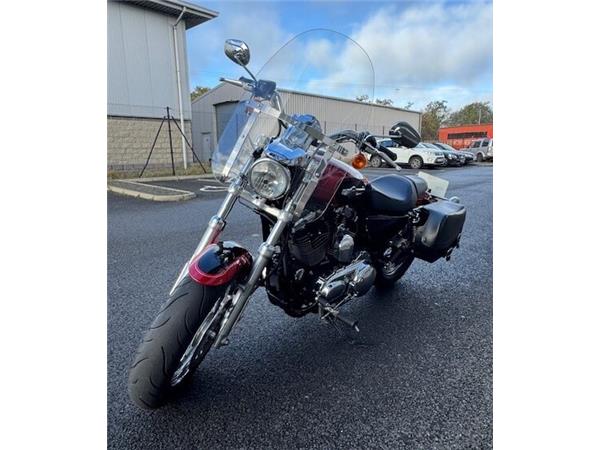 2012 Harley-Davidson 1200 Custom