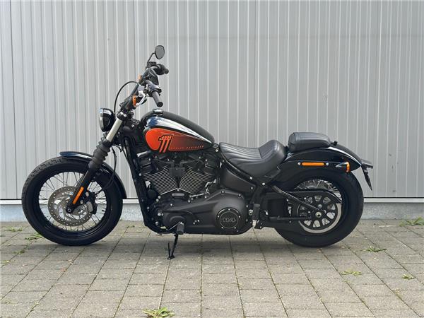 Softail Street Bob 114 