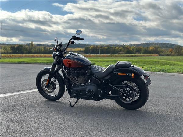 Softail Street Bob 114 