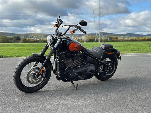Softail Street Bob 114 