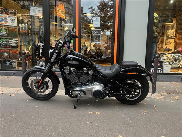 2025 HARLEY-DAVIDSON STREET BOB