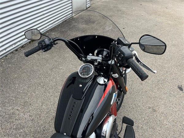 2025 Harley-Davidson Softail Heritage Classic FLHC