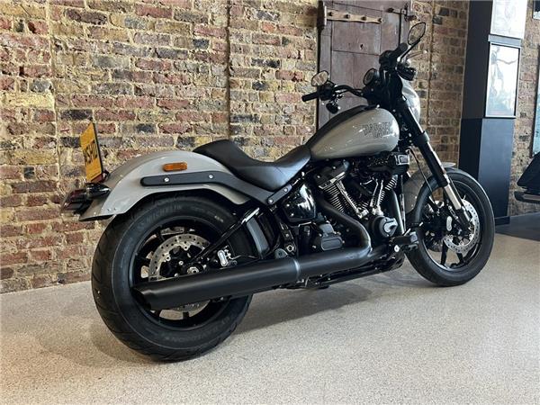 2025 Harley-Davidson Softail