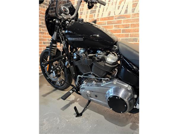 2025 harley-davidson FXBB Street Bob 117