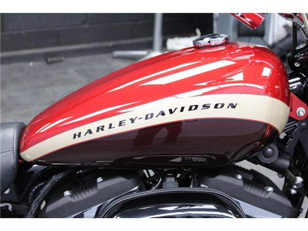 2019 Harley-Davidson 1200 Custom