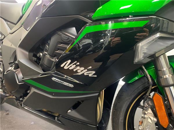 2025 KAWASAKI NINJA 1100 SX SE