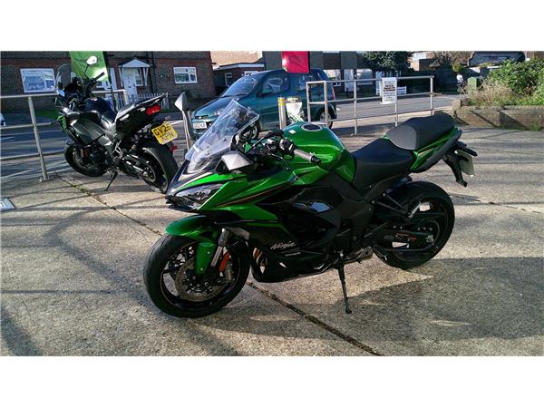 2025 Kawasaki Ninja 1100SX