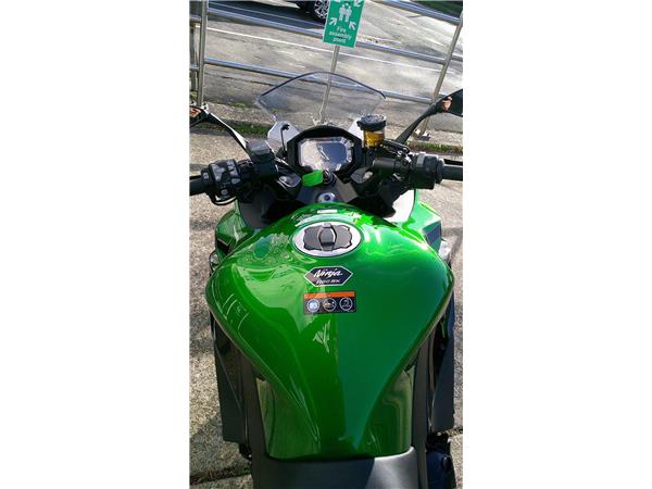 2025 Kawasaki Ninja 1100SX