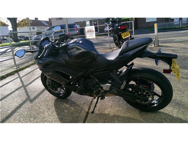 2025 Kawasaki Ninja 650