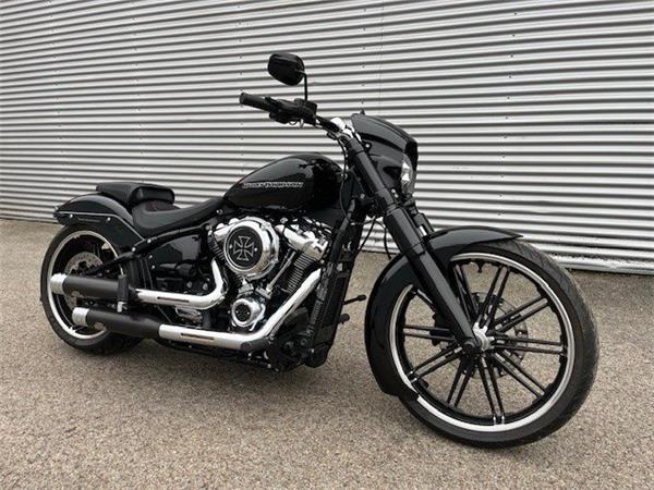 2018 Harley-Davidson Softail Breakout FXBR