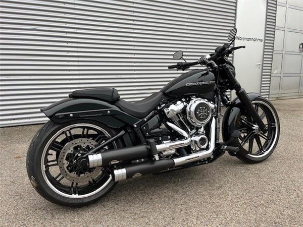 2018 Harley-Davidson Softail Breakout FXBR