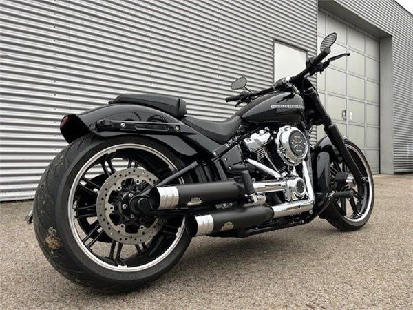 2018 Harley-Davidson Softail Breakout FXBR