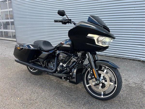 2025 Harley-Davidson Road Glide FLTRX