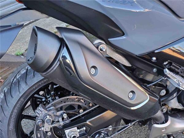 2022 Yamaha TMAX Tech MAX (XP560D) Grey