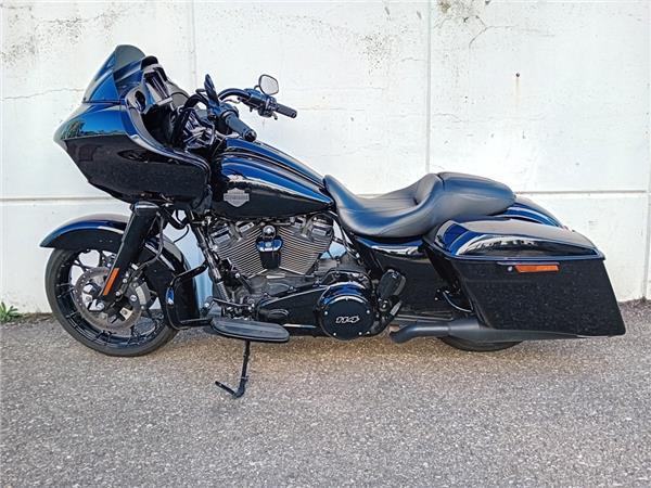Harley-Davidson Touring Road Glide Special 