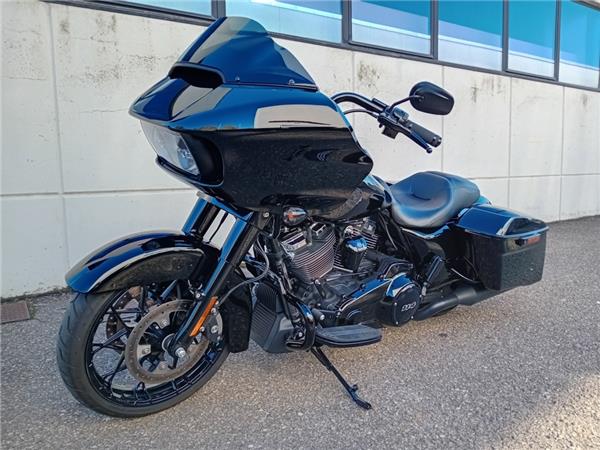 Harley-Davidson Touring Road Glide Special 