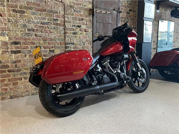 2025 Harley-Davidson Softail