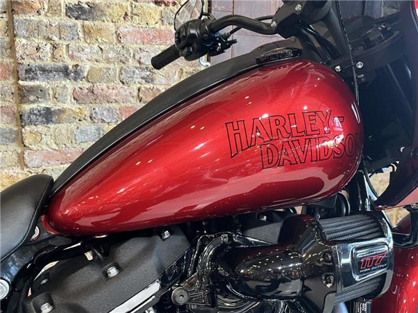 2025 Harley-Davidson Softail